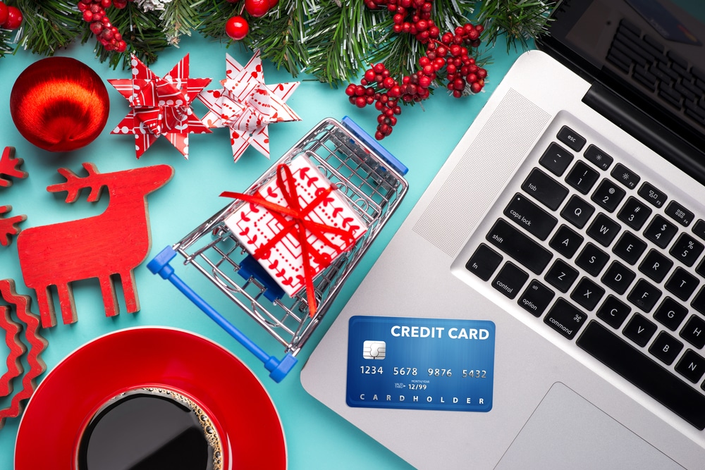 holiday shopping skimming